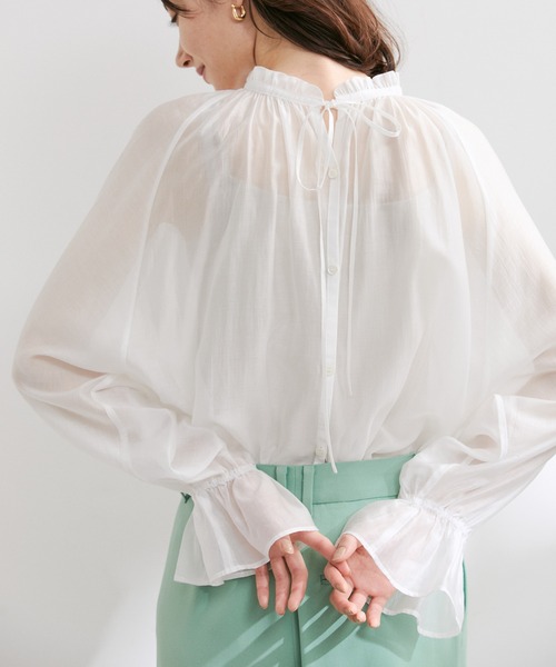 前後2WAYスタンドフリルシアーブラウス