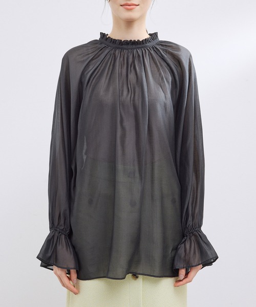 前後2WAYスタンドフリルシアーブラウス