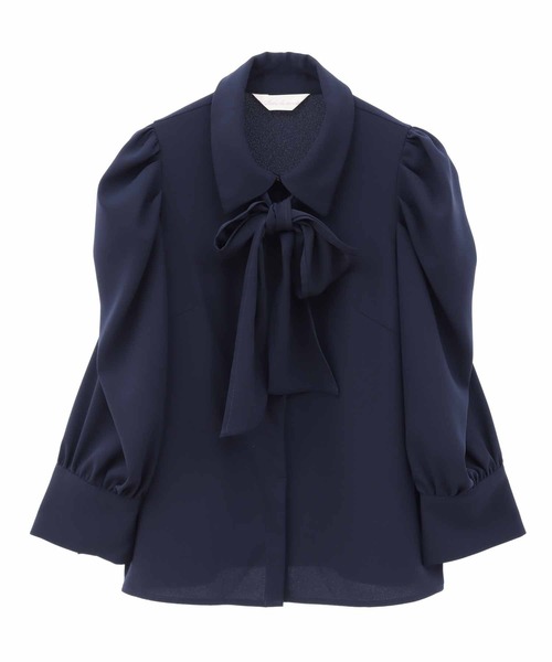 31 Sons de mode(トランテアン ソン ドゥ モード)の「襟付きボウタイブラウス(シャツ/ブラウス・レディース・オフホワイト/ベージュ/ネイビー・36)」の13枚目の写真