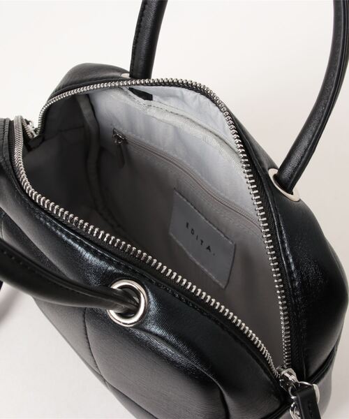 EDITA.（エディータ）の「EDITA./エディータ ネオプレン 軽量 イミテーション パフ 2way ショルダーバッグ ハンドバッグ（ショルダーバッグ・レディース・ブラック・FREE）」の5枚目の写真