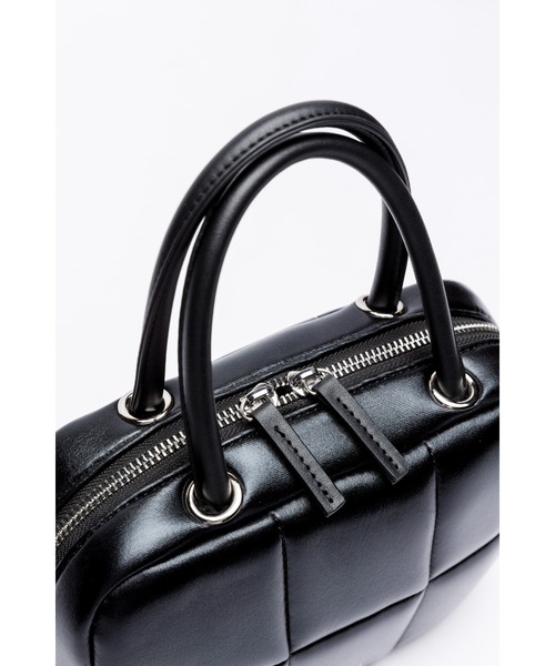 EDITA.（エディータ）の「EDITA./エディータ ネオプレン 軽量 イミテーション パフ 2way ショルダーバッグ ハンドバッグ（ショルダーバッグ・レディース・ブラック・FREE）」の6枚目の写真