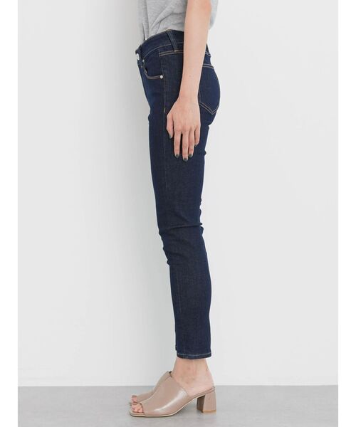 AMERICAN HOLIC(アメリカンホリック)の「【WEB限定】スキニーフィットデニム(-3cm)(デニムパンツ・レディース・インディゴブルー/ワンウォッシュ/ライトインディゴブルー/ブラック/グレー・L/M/S/XS/XL)」の14枚目の写真