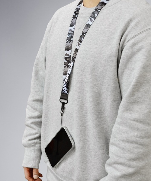 AVIREX（アヴィレックス）の「アヴィレックス ロングストラップ 「迷彩柄」（スマホグッズ・メンズ・グリーン/ブラック・ONE SIZE）」の16枚目の写真