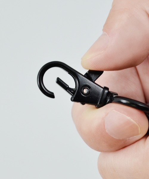 AVIREX（アヴィレックス）の「アヴィレックス ロングストラップ 「迷彩柄」（スマホグッズ・メンズ・グリーン/ブラック・ONE SIZE）」の7枚目の写真