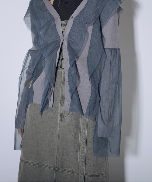 Ezick（エジック）の「Line frill tulle ニットカーディガン（カーディガン/ボレロ・レディース・ブラック/ホワイト/ブルー/グレイッシュブルー・FREE）」の13枚目の写真