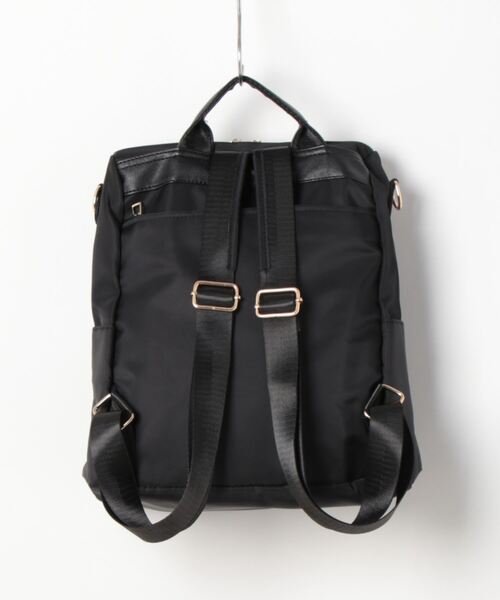 STYLEBLOCK(スタイルブロック)の「キルティングポケット2WAYナイロンリュック(バックパック/リュック・レディース・ブラック/ベージュ/ブラウン・FREE)」の4枚目の写真