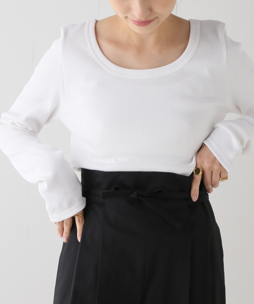 IENA(イエナ)の「テレコオープンネックTシャツ(Tシャツ/カットソー・レディース・ライトグレー/ホワイト/グリーン/ネイビー・FREE)」の22枚目の写真