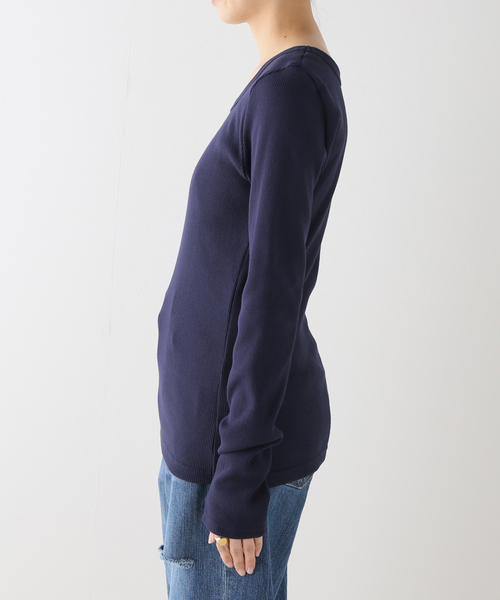 IENA(イエナ)の「テレコオープンネックTシャツ(Tシャツ/カットソー・レディース・ライトグレー/ホワイト/グリーン/ネイビー・FREE)」の8枚目の写真