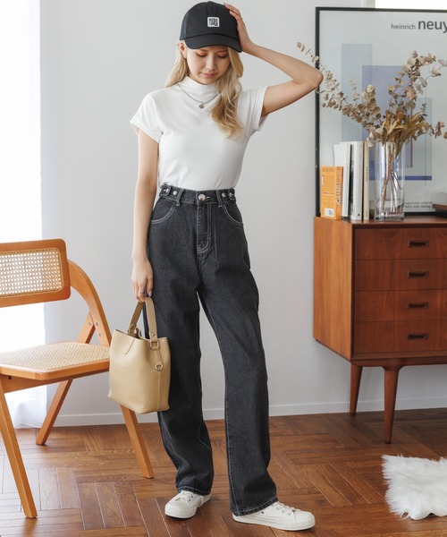 Miniministore（ミニミニストア）の「ウエスト調節ボタン付き ストレートデニム（デニムパンツ・レディース・アイボリー/ブラック・S/M）」の10枚目の写真