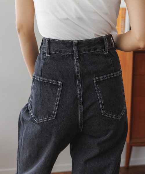 Miniministore（ミニミニストア）の「ウエスト調節ボタン付き ストレートデニム（デニムパンツ・レディース・アイボリー/ブラック・S/M）」の22枚目の写真