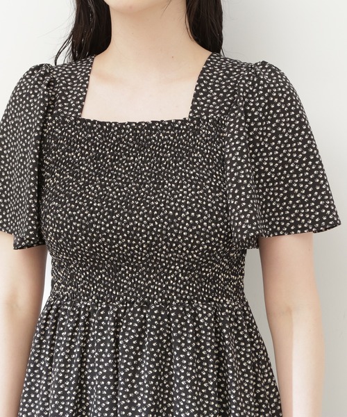 N.（N. Natural Beauty Basic）（エヌエヌナチュラルビューティーベーシック）の「【S Size Line】◆フラワープリントシャーリングワンピース（ワンピース・レディース・ホワイト系その他/ブラック系その他/グリーン系その他・SMALL/MEDIUM）」の6枚目の写真