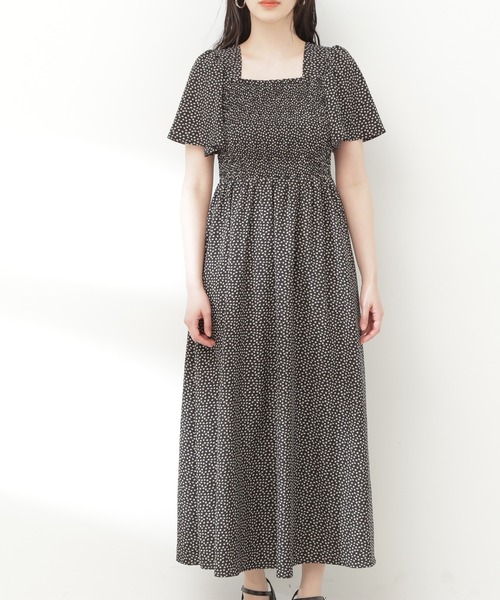N.（N. Natural Beauty Basic）（エヌエヌナチュラルビューティーベーシック）の「【S Size Line】◆フラワープリントシャーリングワンピース（ワンピース・レディース・ホワイト系その他/ブラック系その他/グリーン系その他・SMALL/MEDIUM）」の8枚目の写真