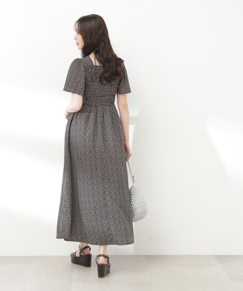 N.（N. Natural Beauty Basic）（エヌエヌナチュラルビューティーベーシック）の「【S Size Line】◆フラワープリントシャーリングワンピース（ワンピース・レディース・ホワイト系その他/ブラック系その他/グリーン系その他・SMALL/MEDIUM）」の16枚目の写真