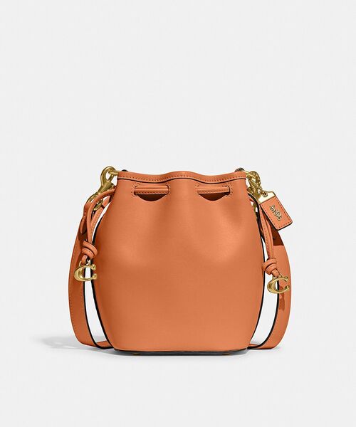 COACH（コーチ）の「カミラ バケット バッグ（ショルダーバッグ）」 - WEAR