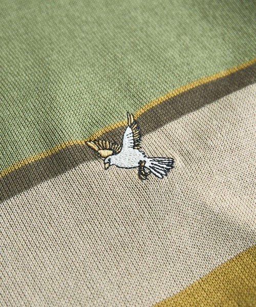 EMMA CLOTHES(エマクローズ)の「パネルマルチボーダー刺繍ルーズニットポロシャツ EMMA CLOTHES(ポロシャツ・メンズ・チャコール/ライトグレー/オリーブ・M/L)」の18枚目の写真