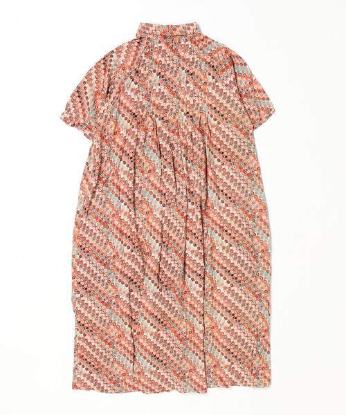 sandy（サンディー）の「【sandy】プリントラグランスリーブタックOP（ワンピース・レディース・ネイビー/イエロー/ブラウン/グリーン・FREE）」の5枚目の写真