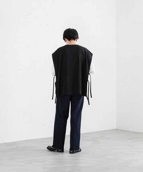 SELLE GLANT(セレグランテ)の「DRAW CODE OPEN VEST/ドローコードオープンベスト(ベスト・メンズ・ブラック/グレイッシュベージュ・MEDIUM/LARGE)」の7枚目の写真