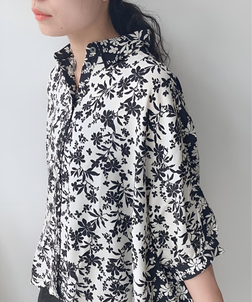 AS KNOW AS plus（アズノゥアズプラス）の「○イレギュラーヘムMIX5分袖チュニック（チュニック・レディース・チェック/ホワイト系/ブラック系/ブルー系/ブラック系1/ホワイト系1/ライトグリーン系/ホワイト系2/ホワイト系3/ブラック系4/ブラック系5/ホワイト系4/イエロー系その他/オフホワイト/ブラック系6/ホワイト系7/ブラック系7/ブルー系7/イエロー系/グリーン系/マルチ/ブルー系1/チャコールグレー・FREE）」の6枚目の写真