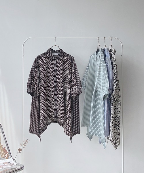 AS KNOW AS plus（アズノゥアズプラス）の「○イレギュラーヘムMIX5分袖チュニック（チュニック・レディース・チェック/ホワイト系/ブラック系/ブルー系/ブラック系1/ホワイト系1/ライトグリーン系/ホワイト系2/ホワイト系3/ブラック系4/ブラック系5/ホワイト系4/イエロー系その他/オフホワイト/ブラック系6/ホワイト系7/ブラック系7/ブルー系7/イエロー系/グリーン系/マルチ/ブルー系1/チャコールグレー・FREE）」の10枚目の写真