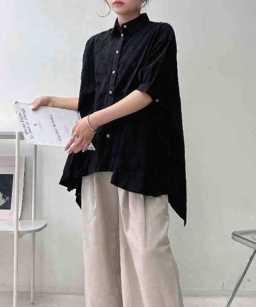 AS KNOW AS plus(アズノゥアズプラス)の「○イレギュラーヘムMIX5分袖チュニック(チュニック・レディース・チェック/ホワイト系/ブラック系/ブルー系/ブラック系1/ホワイト系1/ライトグリーン系/ホワイト系2/ホワイト系3/ブラック系4/ブラック系5/ホワイト系4/イエロー系その他/オフホワイト/ブラック系6/ホワイト系7/ブラック系7/ブルー系7/イエロー系/グリーン系/マルチ/ブルー系1/チャコールグレー/ブラック系8/グリーン系1/オレンジ系・FREE)」の15枚目の写真