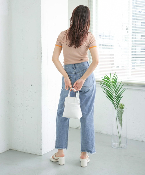 KBF（ケイビーエフ）の「リメイクダメージスリットデニム（デニムパンツ・レディース・ライトブルー/ホワイト・36/38）」の7枚目の写真