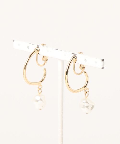 natural couture（ナチュラルクチュール）の「イヤリング（イヤリング・レディース・シルバー/ゴールド・FREE）」の2枚目の写真