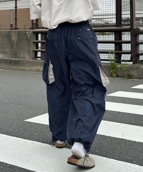 Perushu（ペルーシュ）の「配色ポケットリップストップナイロンカーゴパンツ（カーゴパンツ・メンズ・ブラック/ネイビー/オリーブ・MEDIUM/LARGE/SMALL）」の10枚目の写真