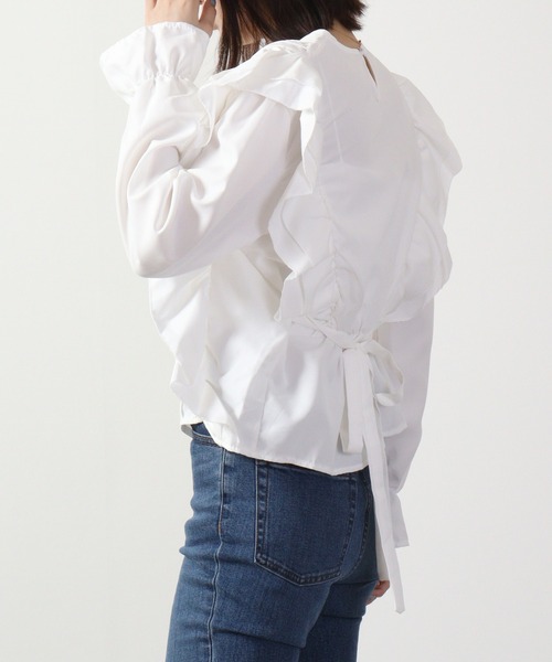 ＆soiree（アンドソワレ）の「&soiree フリルデザインブラウス（シャツ/ブラウス・レディース・ホワイト・F）」の6枚目の写真