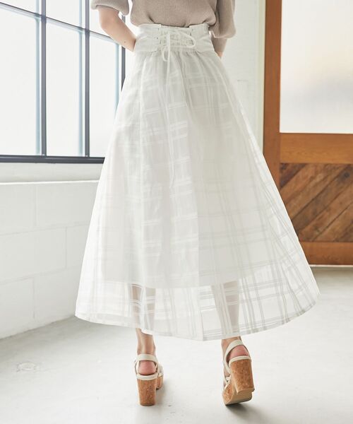 MAJESTIC LEGON(マジェスティックレゴン)の「バックレースアップフレアスカート(スカート・レディース・ホワイト系その他/ブラック系その他2/ブルー系その他4/ピンク系その他2/ブラック/ブラック系その他/ブラウン系その他2/ベージュ系その他2・SMALL/MEDIUM)」の1枚目の写真