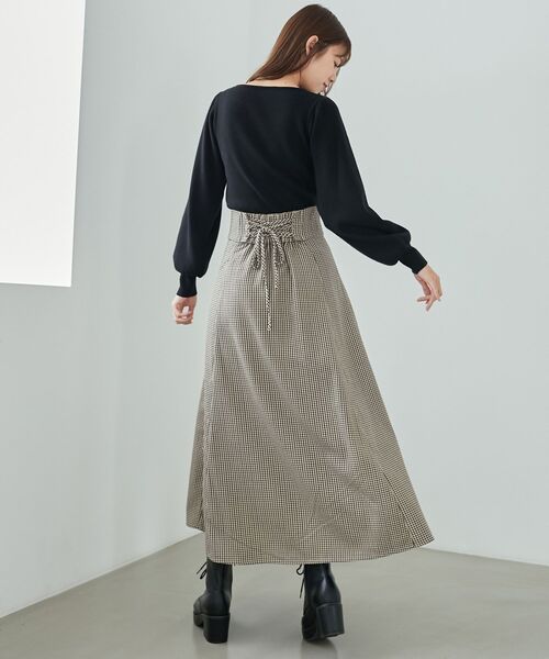 MAJESTIC LEGON(マジェスティックレゴン)の「バックレースアップフレアスカート(スカート・レディース・ホワイト系その他/ブラック系その他2/ブルー系その他4/ピンク系その他2/ブラック/ブラック系その他/ブラウン系その他2/ベージュ系その他2・SMALL/MEDIUM)」の11枚目の写真