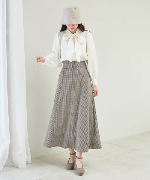 MAJESTIC LEGON(マジェスティックレゴン)の「バックレースアップフレアスカート(スカート・レディース・ホワイト系その他/ブラック系その他2/ブルー系その他4/ピンク系その他2/ブラック/ブラック系その他/ブラウン系その他2/ベージュ系その他2・SMALL/MEDIUM)」の17枚目の写真