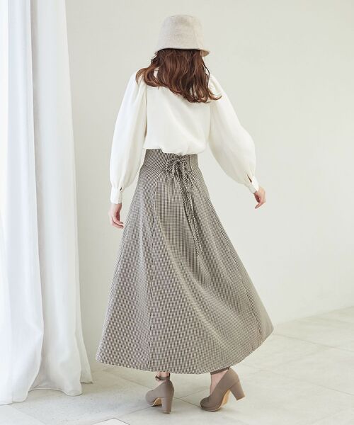 MAJESTIC LEGON(マジェスティックレゴン)の「バックレースアップフレアスカート(スカート・レディース・ホワイト系その他/ブラック系その他2/ブルー系その他4/ピンク系その他2/ブラック/ブラック系その他/ブラウン系その他2/ベージュ系その他2・SMALL/MEDIUM)」の20枚目の写真