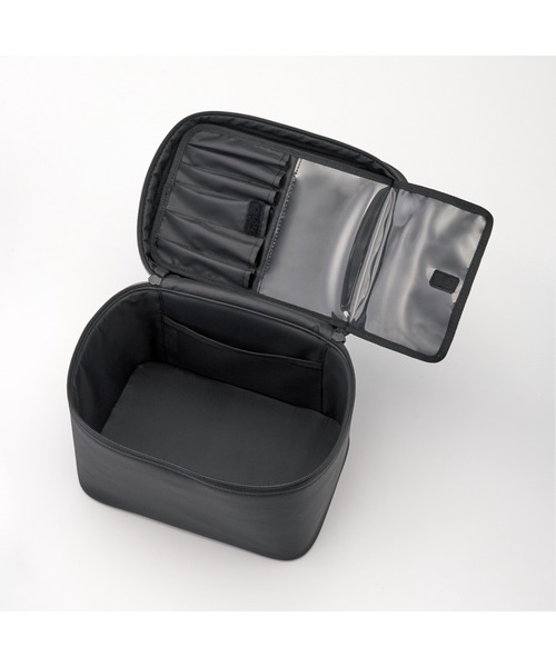 無印良品（ムジルシリョウヒン）の「ナイロンメイクボックス／Ｍ　黒／約２４×１６．５×１８ｃｍ（ポーチ・レディース・ブラック・FREE）」の6枚目の写真