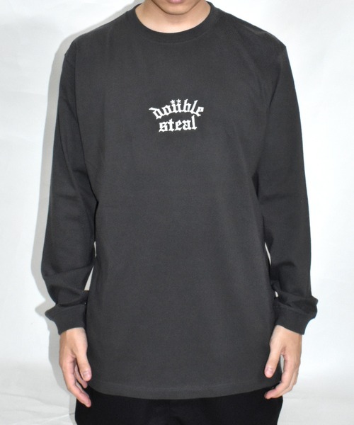 DOUBLE STEAL(ダブルスティール)の「ブラックレター刺繍 長袖Tシャツ(Tシャツ/カットソー・メンズ・チャコールグレー/ブラック・LARGE/X-LARGE/MEDIUM)」の11枚目の写真
