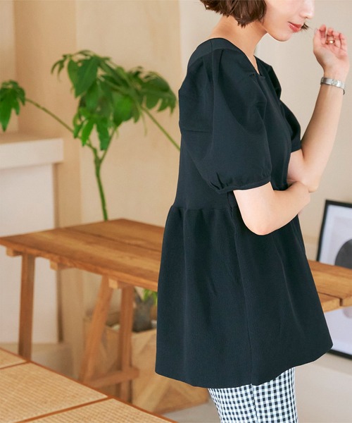 KOBE LETTUCE（コウベレタス）の「スクエアネックペプラムニットトップス（ニット/セーター・レディース・ブラック/ピンク/ホワイト系・M）」の7枚目の写真