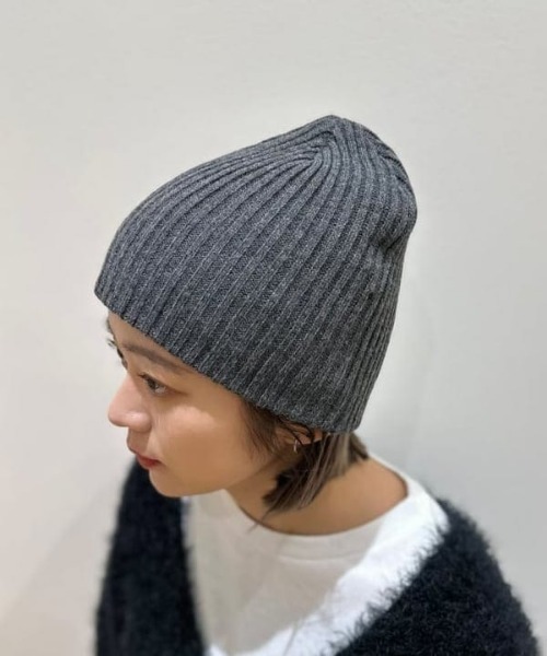 B:MING by BEAMS（ビーミングバイビームス）の「リブ ニット キャップ（ニットキャップ/ビーニー・レディース・ブラック/チャコールグレー/アイボリー・FREE）」の3枚目の写真