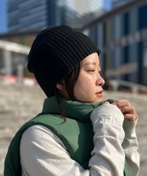 B:MING by BEAMS（ビーミングバイビームス）の「リブ ニット キャップ（ニットキャップ/ビーニー・レディース・ブラック/チャコールグレー/アイボリー・FREE）」の2枚目の写真