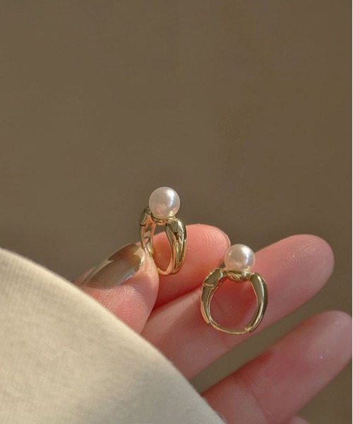 LA VORAGINE(ラ ヴォラジネ)の「金属アレルギー対応エコパールピアス(ピアス(両耳用)・レディース・ピンクゴールド/シルバー/ゴールド・FREE)」の15枚目の写真