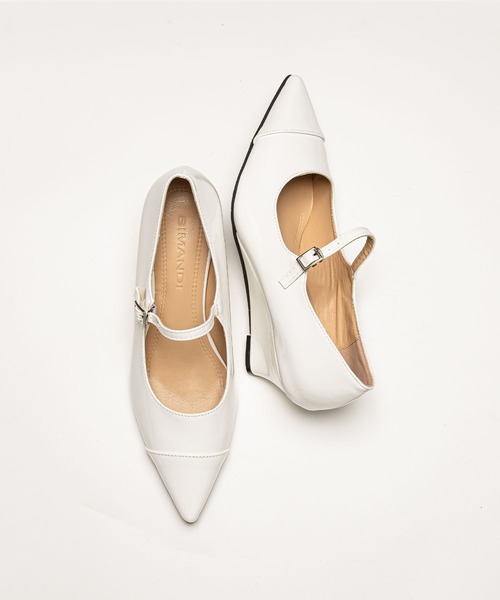 SVEC（シュベック）の「ウェッジソール ポインテッドトゥ ストラップパンプス（パンプス・レディース・ブラック/ホワイト/シルバー・35/36/38/40/37/39）」の16枚目の写真