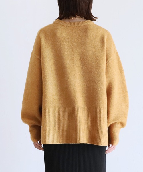 reca（レカ）の「【ZOZOTOWN限定】ボリューム袖ニットプルオーバー（ニット/セーター・レディース・ネイビー/イエロー/オートミール/ブルーグリーン/チャコールグレー/ライトブルー/グレイッシュベージュ/オレンジ・FREE）」の16枚目の写真