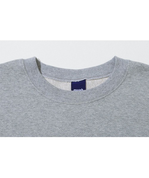 muahmuah(ムーアムーア)の「A'GEM/9 × .kom『muah muah/ムーアムーア』SIGNATURE BACK POINT NAPPING MTM/シグニチャー バックポイント 裏起毛 プルオーバー スウェットシャツ(スウェット・レディース・グレー/ブラック・FREE)」の15枚目の写真