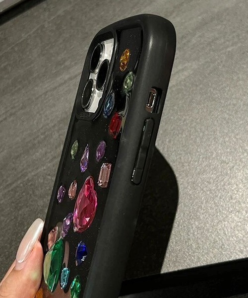 BARELY BLUE（ベアリーブルー）の「【 BARELY BLUE / ベアリーブルー 】キラキラ ストーン ブライト iPhone ケース/12.12pro,13,13pro,14,14pro（スマホケース/カバー・レディース・ブラック系・C/B/D/E/A/F）」の3枚目の写真