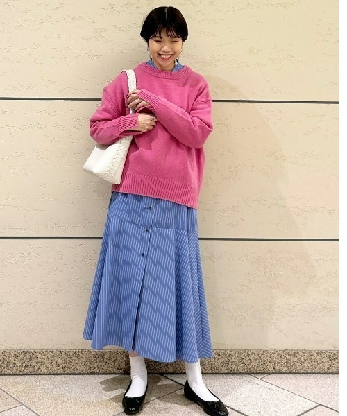 NANO universe（ナノユニバース）の「MUSIC ウールカシミヤクルー