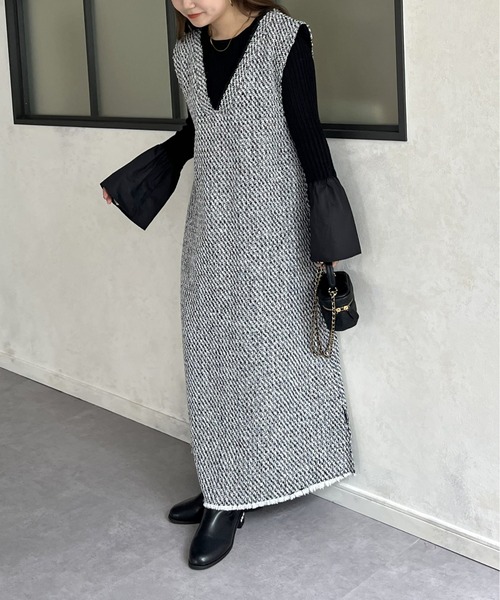 prose verse（プロズヴェール）の「Vネックツイードフリンジジャンスカ（ジャンパースカート・レディース・ブラック/グレー・MEDIUM）」の19枚目の写真