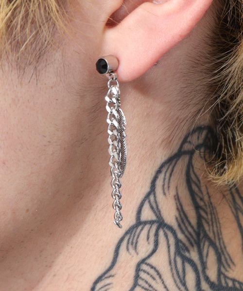 FUNALIVE(ファンアライブ)の「JON フェザー、スカルステンレスピアス ステンレス(ピアス(両耳用)・メンズ・シルバー/ブラック系その他/ブラック/シルバー系その他/ブルー/ブルー系その他・FREE)」の7枚目の写真