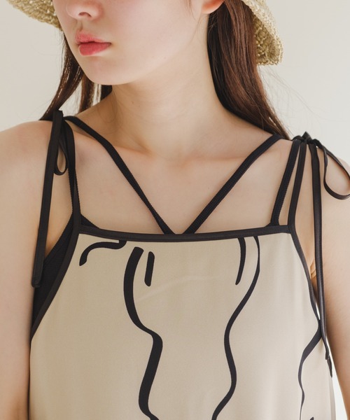 Kastane(カスタネ)の「ウェーブ柄パイピングワンピース(ワンピース・レディース・アイボリー/ブラック・FREE)」の16枚目の写真