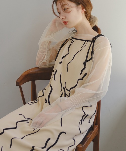 Kastane(カスタネ)の「ウェーブ柄パイピングワンピース(ワンピース・レディース・アイボリー/ブラック・FREE)」の8枚目の写真