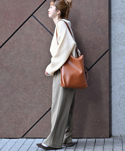 B.C STOCK（ベーセーストック）の「襟付きスキッパーニット（ニット/セーター・レディース・ベージュ/ブラック/レッド/ホワイト・FREE）」の12枚目の写真