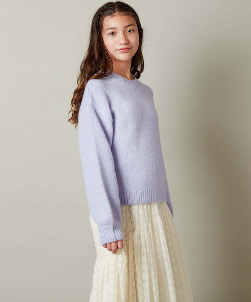 a.v.v（アーヴェヴェ）の「[100-130]ショート丈ふわもちニット（ニット/セーター・キッズ・ライトパープル/アイボリー・120/110/100/130）」の13枚目の写真