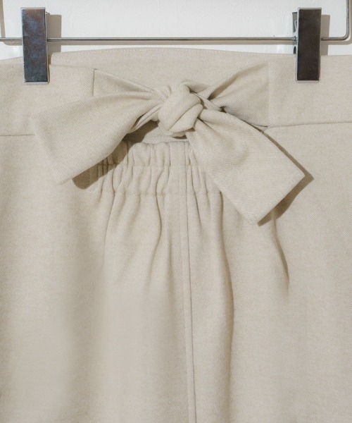 flower（フラワー）の「バックリボンスカート2（スカート・レディース・アイボリー/グレー・FREE）」の6枚目の写真